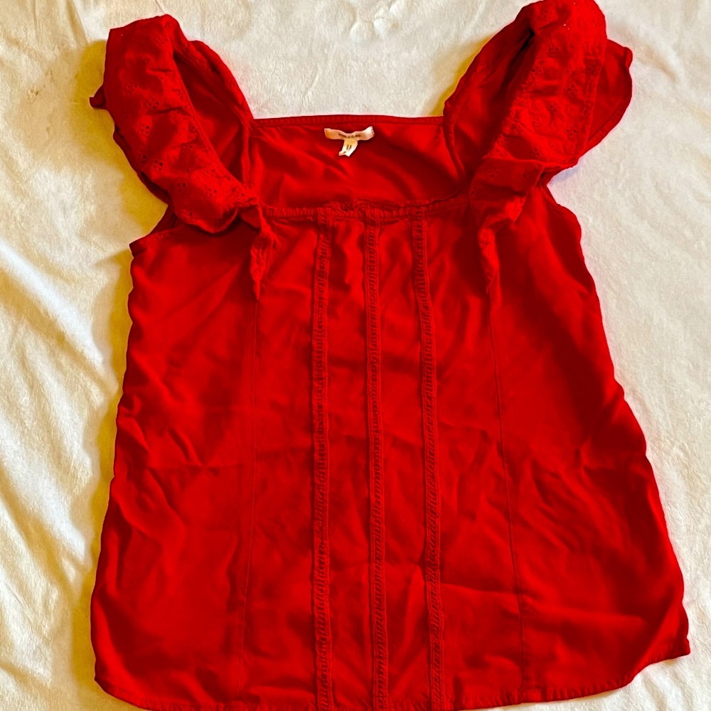 Maurices Women’s Sleeveless Blouse Size Small